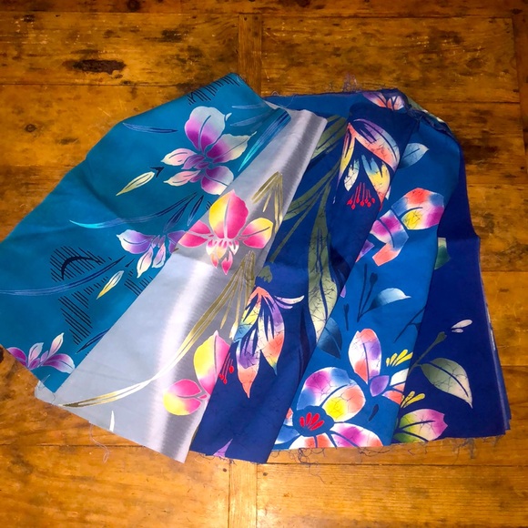 VTG Chinese Fabric Panels All INCLUDED MULTI Colors Most New With VTG Sticker - Picture 1 of 16